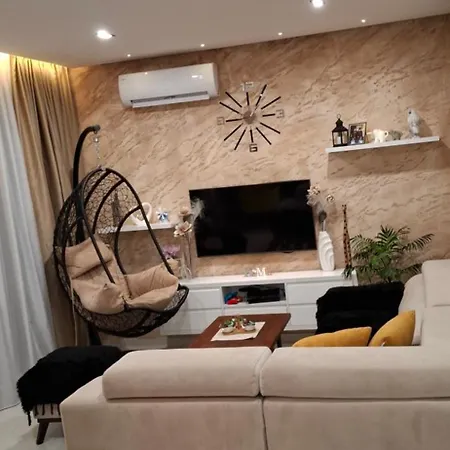 Laki-m Appartement Belgrado
